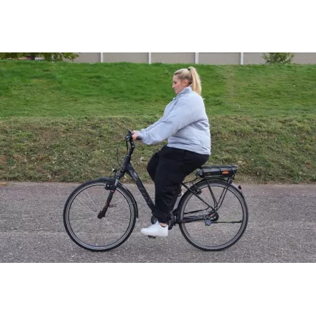 Vètements pour simuler la nocivité du surpoids et de l'obésité