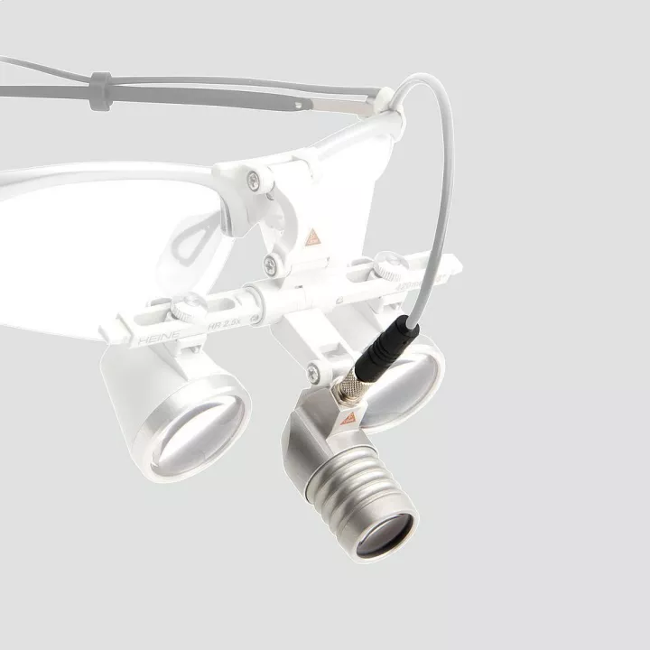 LoupeLight 2 pour loupes HR et HRP HEINE avec support de loupe i-view